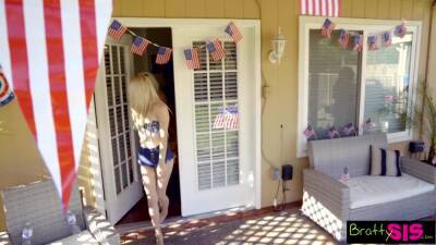 Celebrate 4th Of July By Banging Couple Of Blondies! - upornia.com