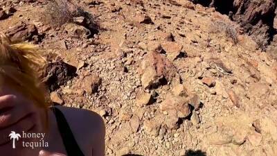 We Get Horny Hiking - Amateur Girlfriend Gives Incredible Blowjob On The Trail - hclips.com