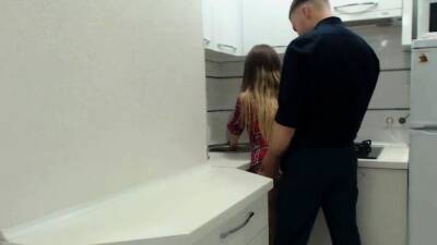 Couple Having Sex In The Kitchen - nvdvid.com
