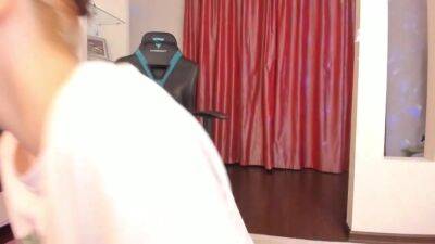 Young babe blowjob on webcAM - hclips.com