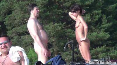 Beach Nudists By The River - amateur naked girls - sunporno.com