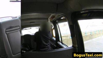 British Taxi Amateur Cockriding Cabbie - hclips.com - Britain