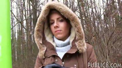 Hot Amateur Eurobabe Railed By Stranger In The Woods - hclips.com