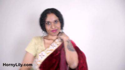 Horny Indian Stepmom Seducing Her Stepson Virtually On Webcam Show - hotmovs.com - India