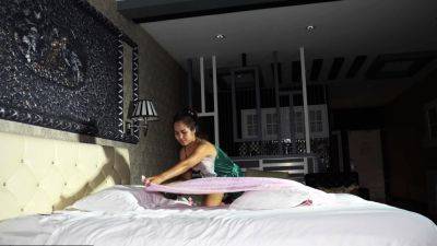 Lily Koh - Teen amateur from Thailand sex massage - drtuber.com - Thailand