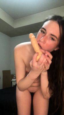 Hot amateur naked teen toys her pussy - drtuber.com