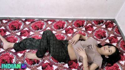 Horny Indian - Couple Are Hot And Wild On Bed Before Fucking - hclips.com